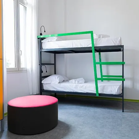 بيت شباب Bohoostel *