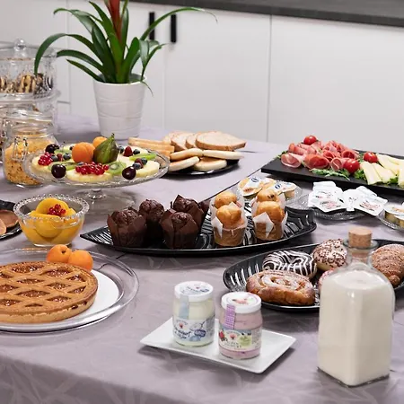 Bohoostel بولونيا