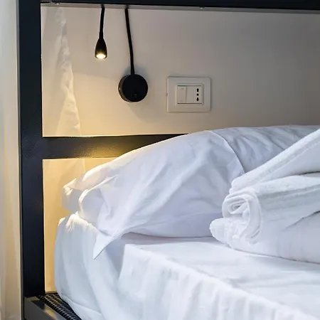 Bohoostel بيت شباب