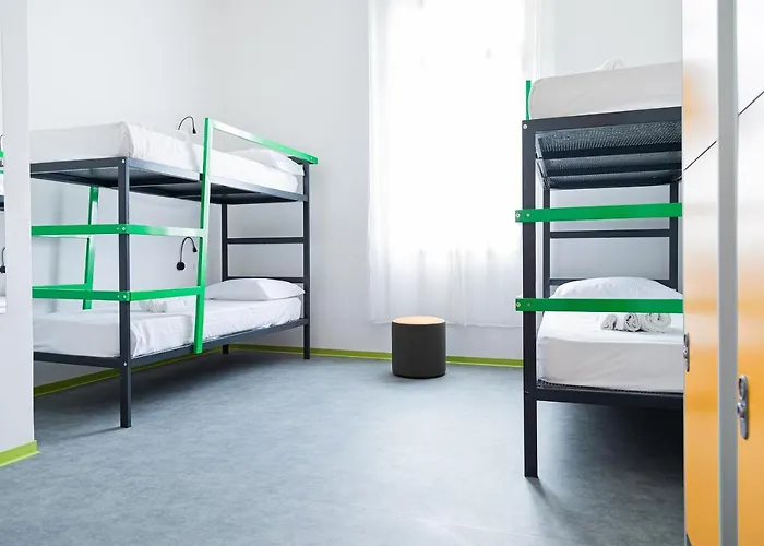 Hostel Bohoostel
